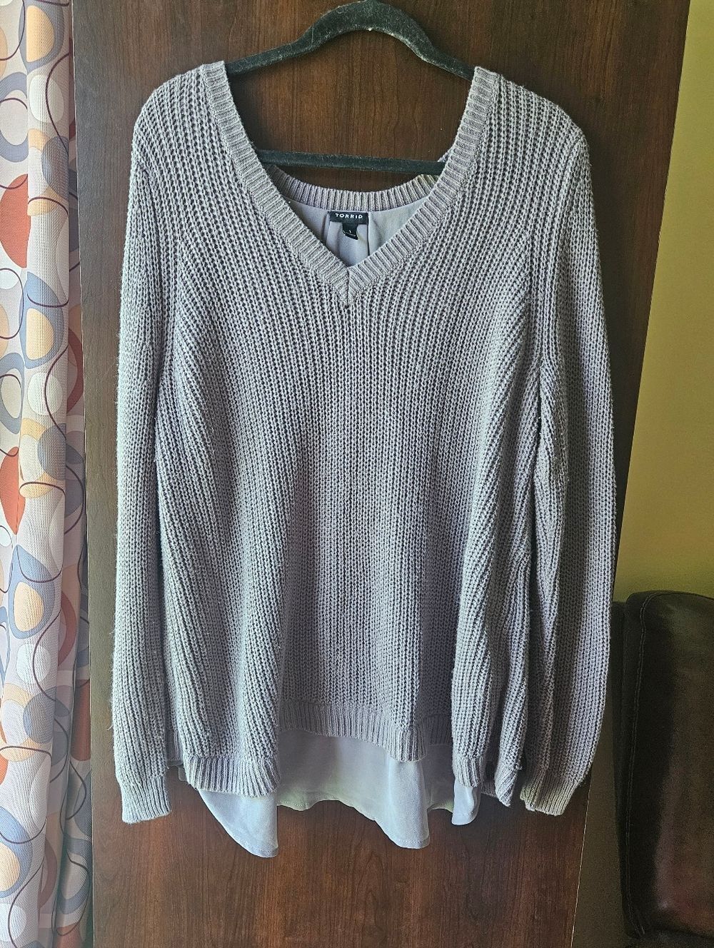 Torrid Light Gray V-Neck Sweater with Layered Hem Plus Size 1